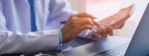 Health Care Clinician Calculating Smart Lease Savings for NPWT Devices